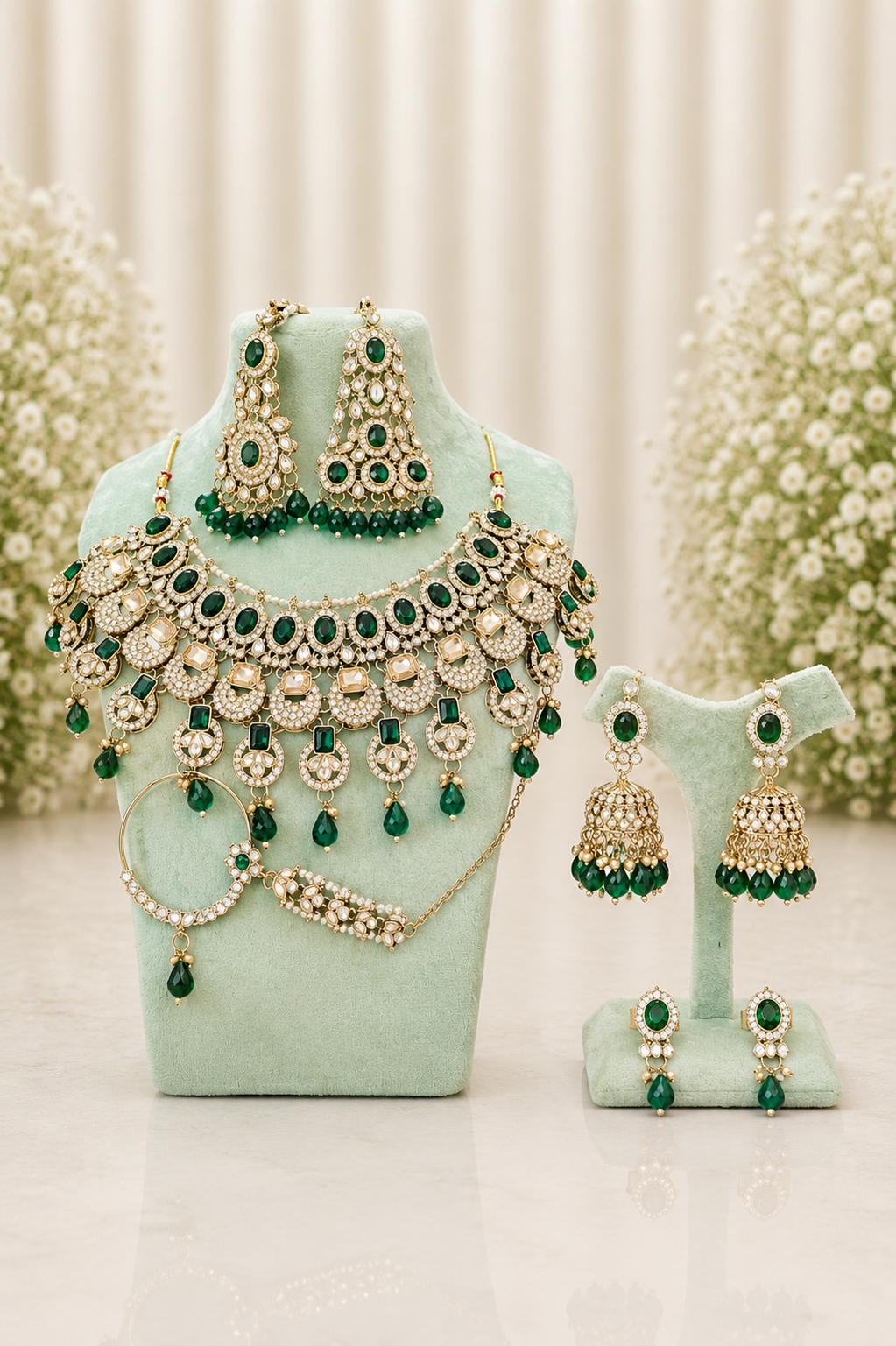Emerald Bridal Kundan Necklace Set with Sahare
